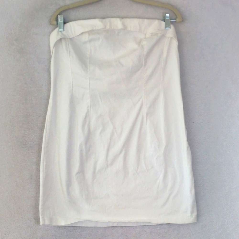 Elegant Cream Women's Skirt